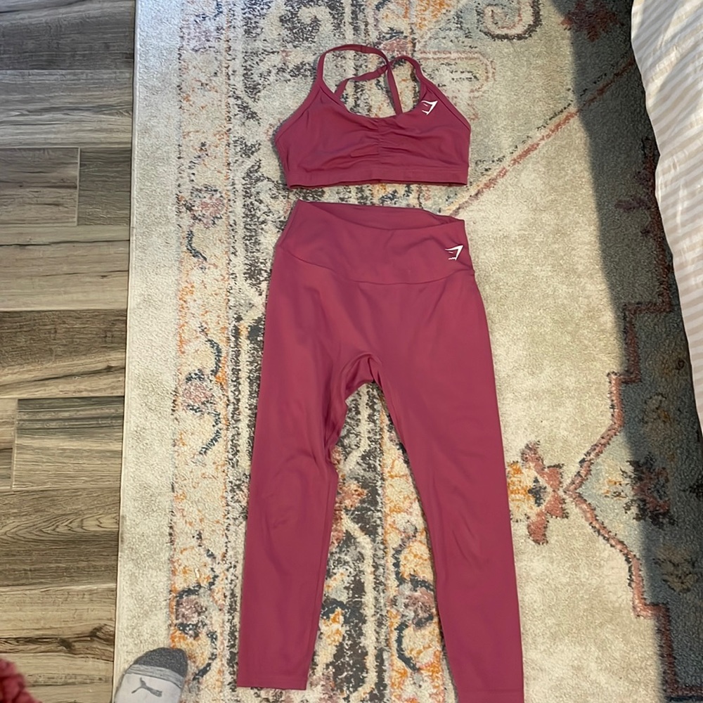Gymshark Pink Set
